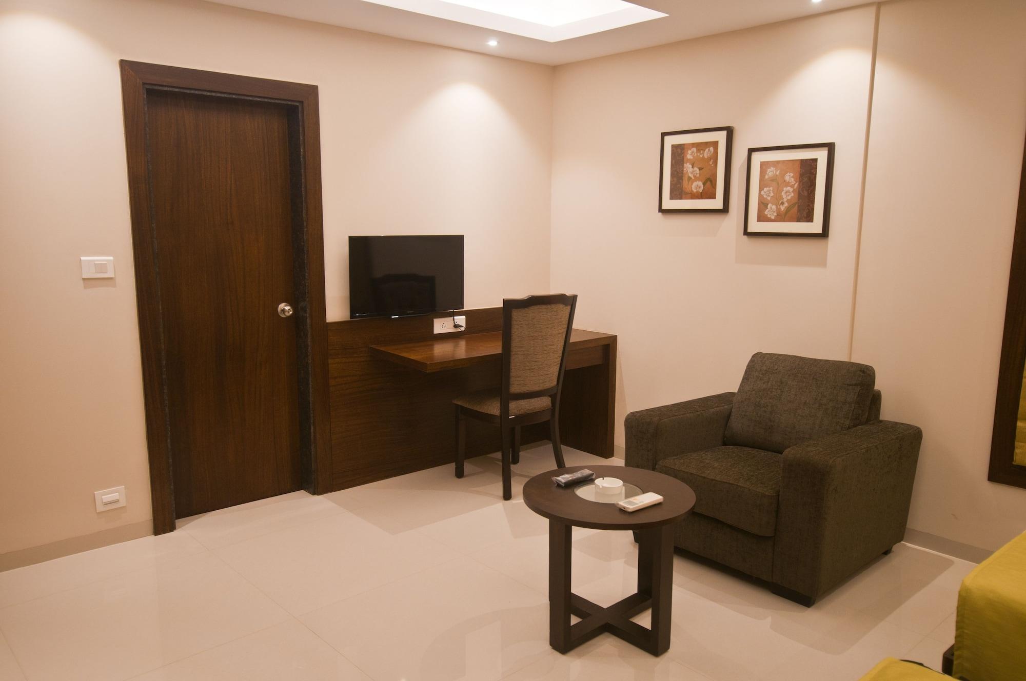Calangute Towers - Am Hotel Kollection Extérieur photo